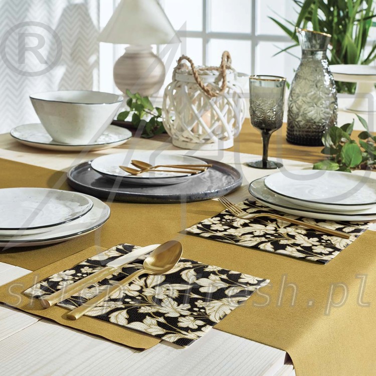 serwetki-czarne-zlote-kwiaty-40x40.jpg